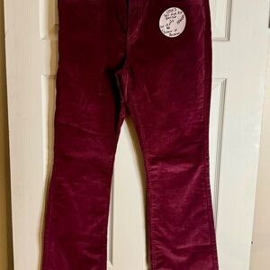 Levi's Women’s Maroon Corduroy Jeans